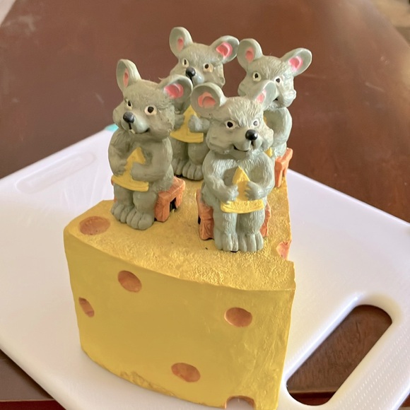 Vintage set of mice, cheese spreader - Picture 1 of 9